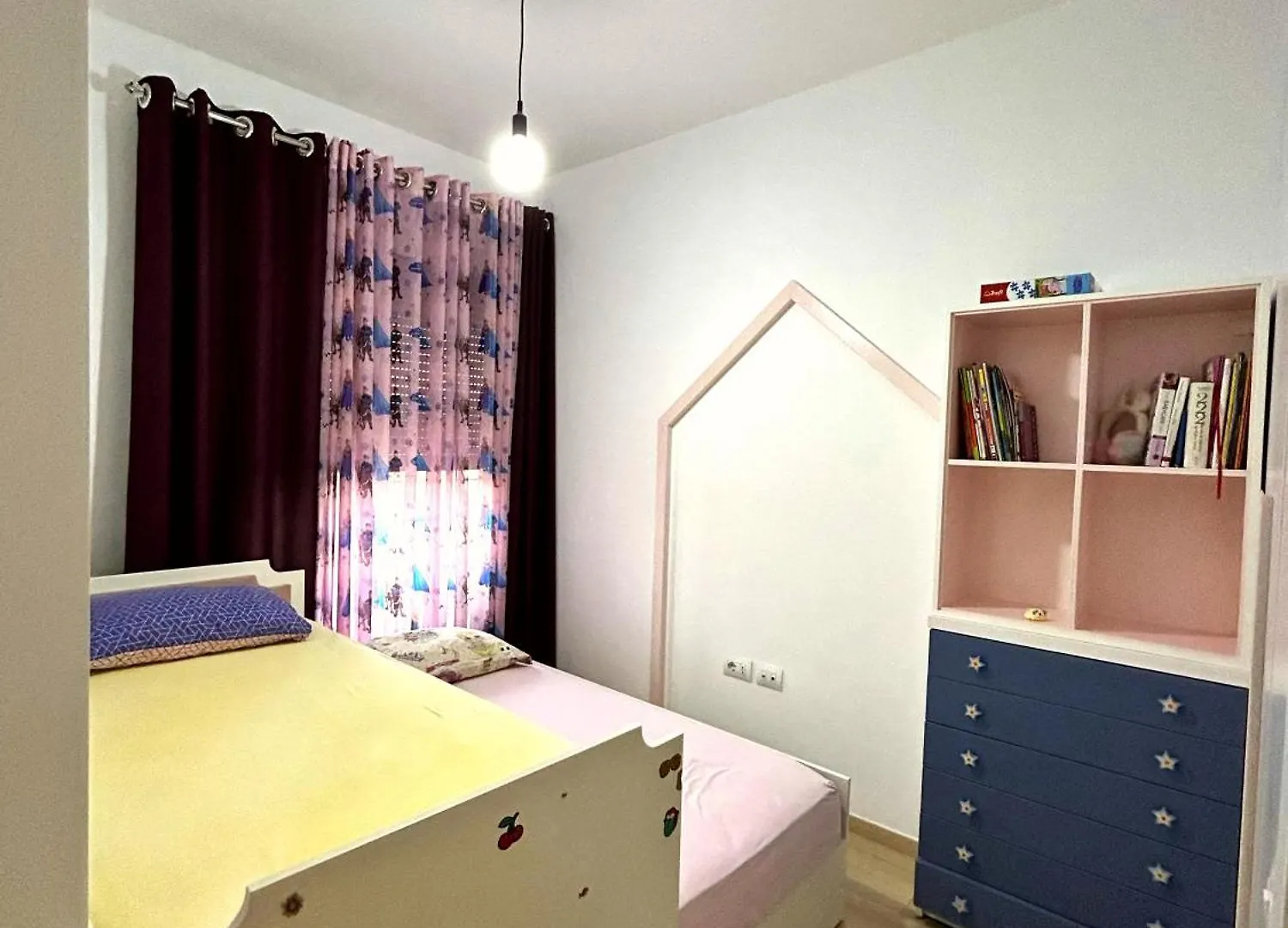 Apartment Fia Rentals Tirana 11 - Top Floor